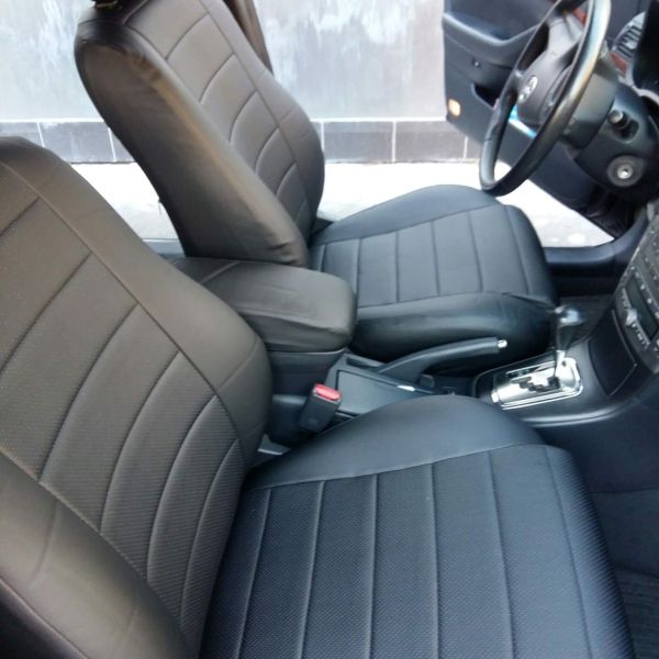 Чехлы Автопилот на Toyota Avensis универсал 2003-2009 г.в. Чехлы Автопилот на Toyota Avensis универсал 2003-2009 г.в.